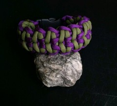 Handmade «Rugged Sanctified» Paracord Bracelet for a 7″ Wrist