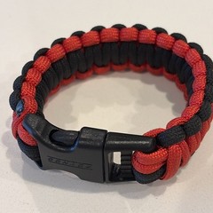 Fashionable Rothco Survival Paracord Bracelet w/ Buckle