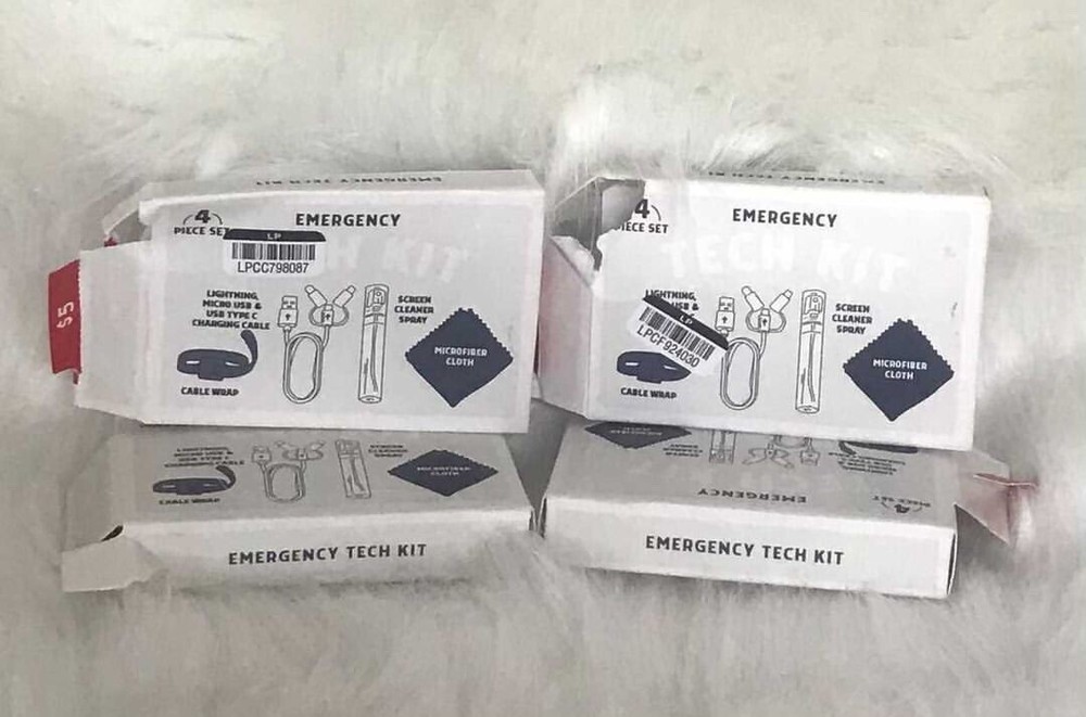 Kikkerland•Emergency Tech Kit•4pc Set•Lightning Micro USB& USB C Cable• lot of 4