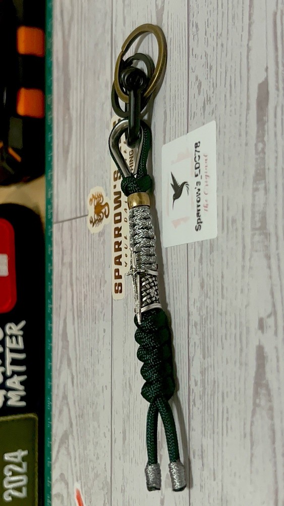 Sparrow’s EDC Keychain lanyard / Viking Bracelet Bead