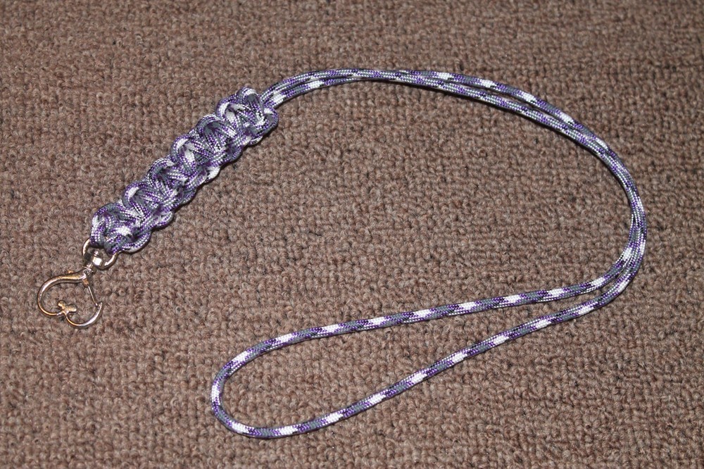 New Paracord Neck/Pocket Lanyard with heart clasp