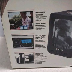 Vector Stormtracker Elite WC300DSV TV/Lantern/AM/FM/ Weather Alert Radio – NIB!!