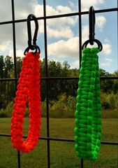 4 PK 550 Paracord 12″ Utility Strap/Hanger – BLACK