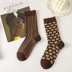 Tyadorw 5 Pairs Socks, Women’s Vintage Lattice Thick Warm Mid One Size, Brown
