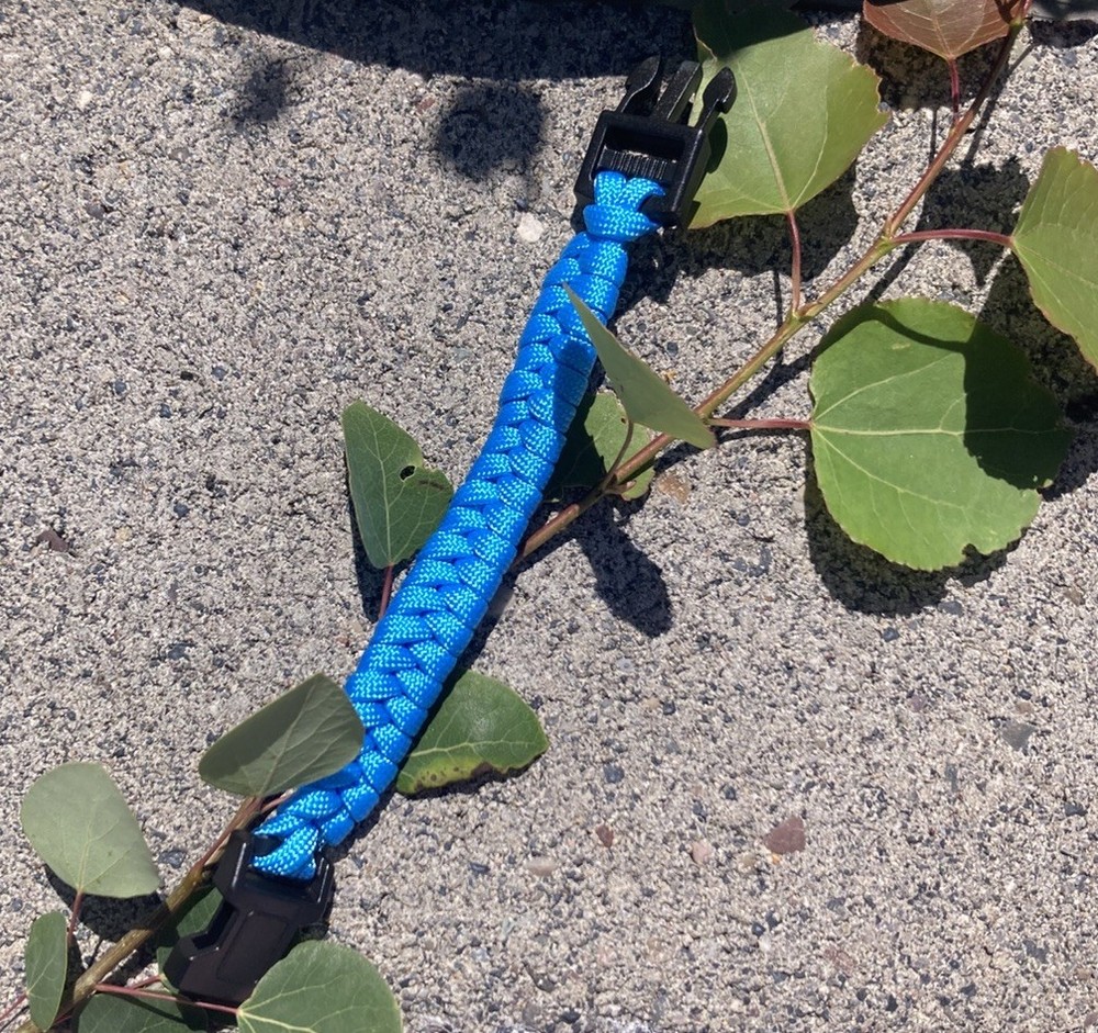 550 Paracord Bracelet, S (4.5”-7”) Hand crafted blue fishtail design