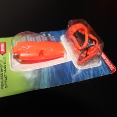 BNWT vintage FOX 40 Micro Marine Pealess Whistle 110dB + Lanyard Made in Canada
