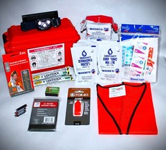 EMERGENCY SURVIVAL KIT – AUTO EMERGENCY KIT – 72 HOUR BUG OUT SURVIVAL KIT