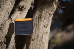 NEW BIOLITE SOLAR PANEL 5+ CHARGER – 5W MICRO USB INPUT & USB OUTPUTS 2200 mAh