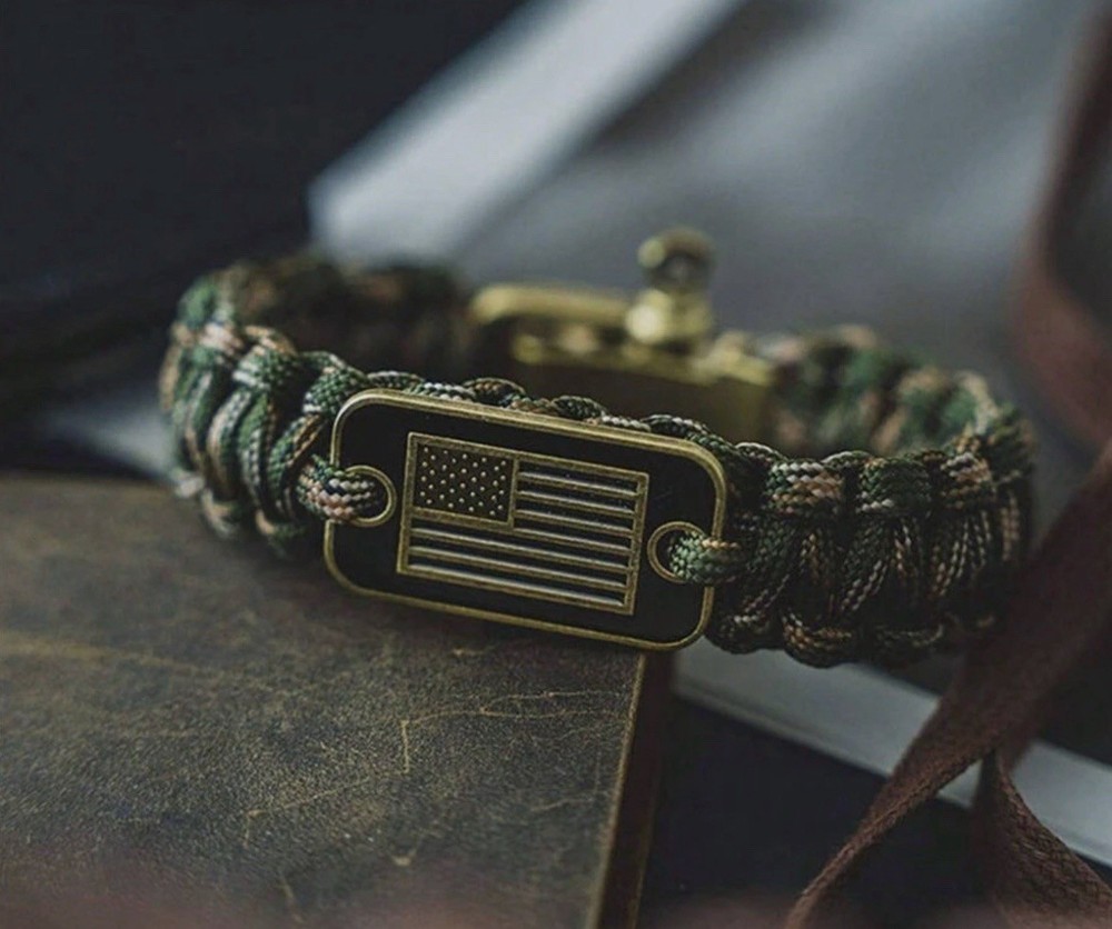 US Flag Bracelet Seven Core Rope Nameplate Zinc Alloy U-shaped Buckle Adjusting