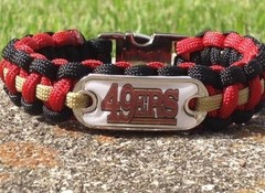 San Francisco 49ers Paracord Bracelet w/ NFL Dog Tag and Metal Buckle. AWESOME!!