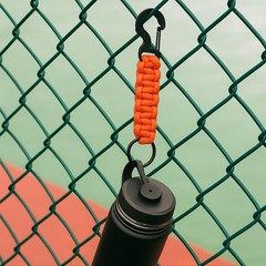2 Pieces Carabiner Keychain Hook Paracord Keychain with Carabiner Heavy Duty Key