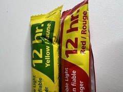 Coughlans 12 hour Glowsticks 2 pack YELLOW & RED Great For Halloween/Party