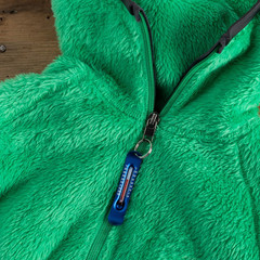 Brrr-Ometer – Snowsport Zipper Pull Thermometer for Jacket, Parka, or Backpack |