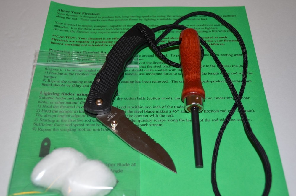Wood Handle 1/4″ Ferro Rod/Firesteel & Knife Kit, Ferrocerium Fire Starter
