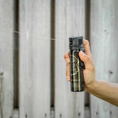 POLICE MAGNUM Pepper Spray 4oz ounce Flip Top Belt Clip Stream Defense Security
