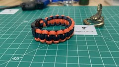Chicago Bears / Sparrow’s EDC Tactical Cobra Weave Paracord Bracelet