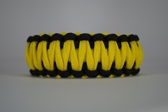 550 Paracord Survival Bracelet King Cobra Black/Yellow «Made in the USA»
