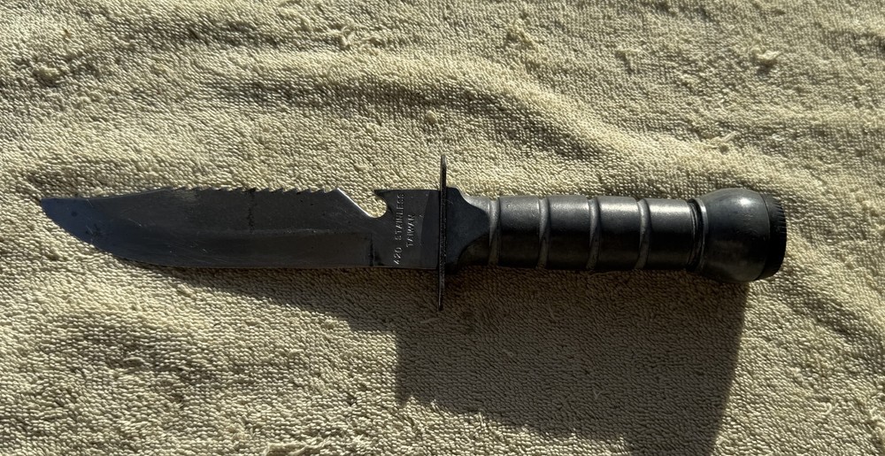 VINTAGE SURVIVAL KNIFE 420 STAINLESS STEEL – TAIWAN