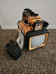 Storm Tracker Vector Toughbrite NOAA Weather Alert AM-FM Radio Lantern TV