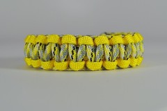 550 Paracord Survival Bracelet Cobra Yellow/Yellow Camo «Made in the USA»