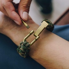 Hero Company Camo Paracord Tactical Survival Bracelet Men Bronze USA Flag