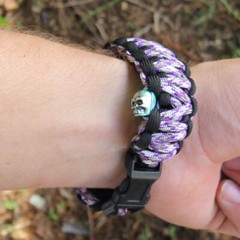 Skullz Survival Paracord Outdoor Womens Survival Bracelet Purple Black