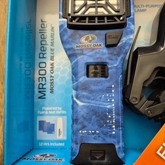 Thermacell MR300 Mosquito Repellent Mossy Oak Blue Bundle 12-Hour Refill + Clamp