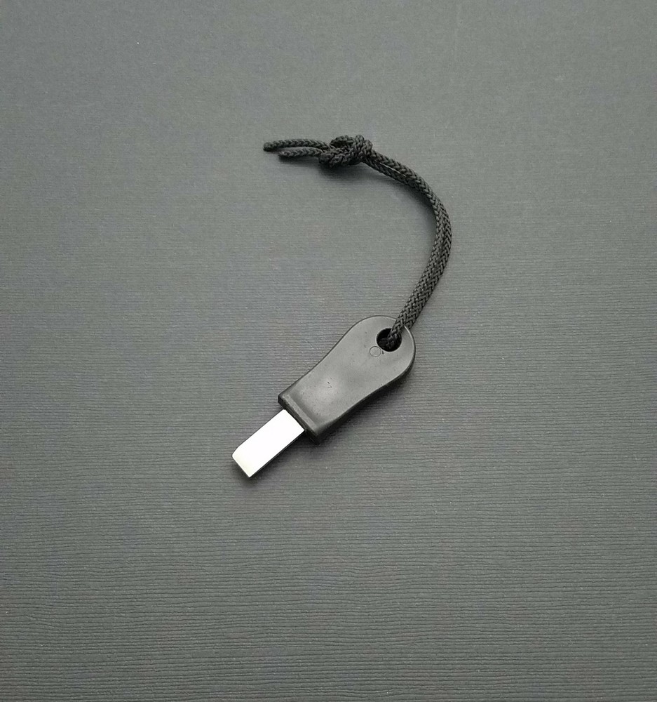 Ferro Rod Striker