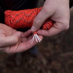 30ft 550 Paracord Utility Cord with Carabiner – Ideal for Camping & Survival