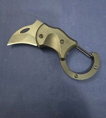 Multifunctional Keychain Pocket Knife Carabiner Survival Gear Self-Defense Tools