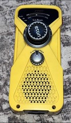 LL Bean Eton FRX1 Hand Turbine AM FM Weather Radio LED Flashlight Hand Crank !