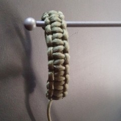 Adjustable Paracord Bracelet 6.5-9″ Green W-copper Monket Ball Tail