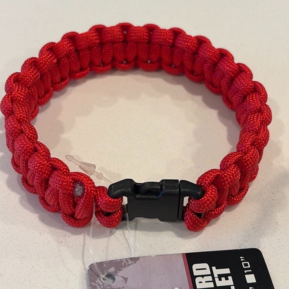 Fashionable Rothco Survival Paracord Bracelet w/ Buckle