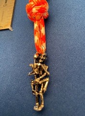 Paracord keychain. bag, purse, backpack, jacket zipper pull. Skeletons sex skull