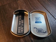 EMPTY snus tins for storage, camping, hobbies. 40 pcs w/seal in lid