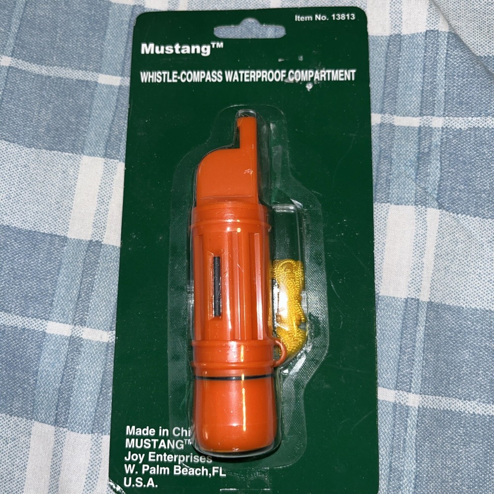 Survival Whistle with Compass Multi-Use Air Tight Compartment -O