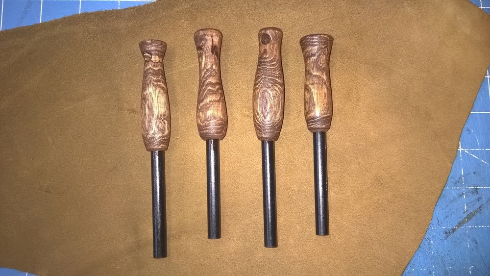 Bushcraft Ferro Rod Fire Steel With Hand Turned Wood Handle