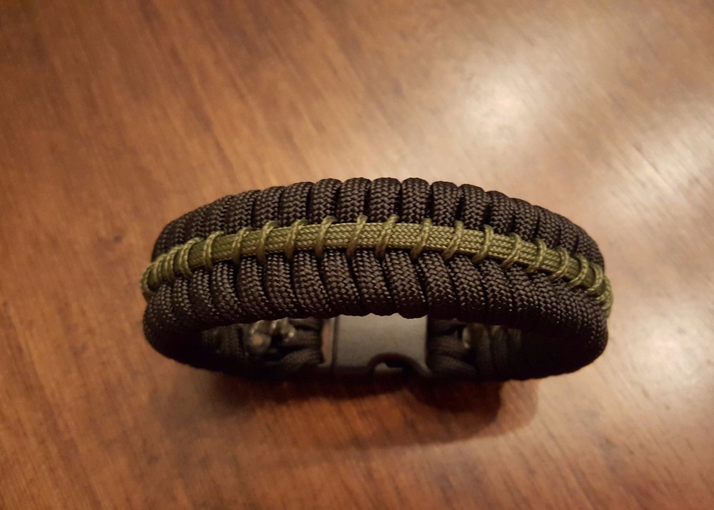 Thin Green Line Military Paracord Survival Bracelet (Military OD Green Line)