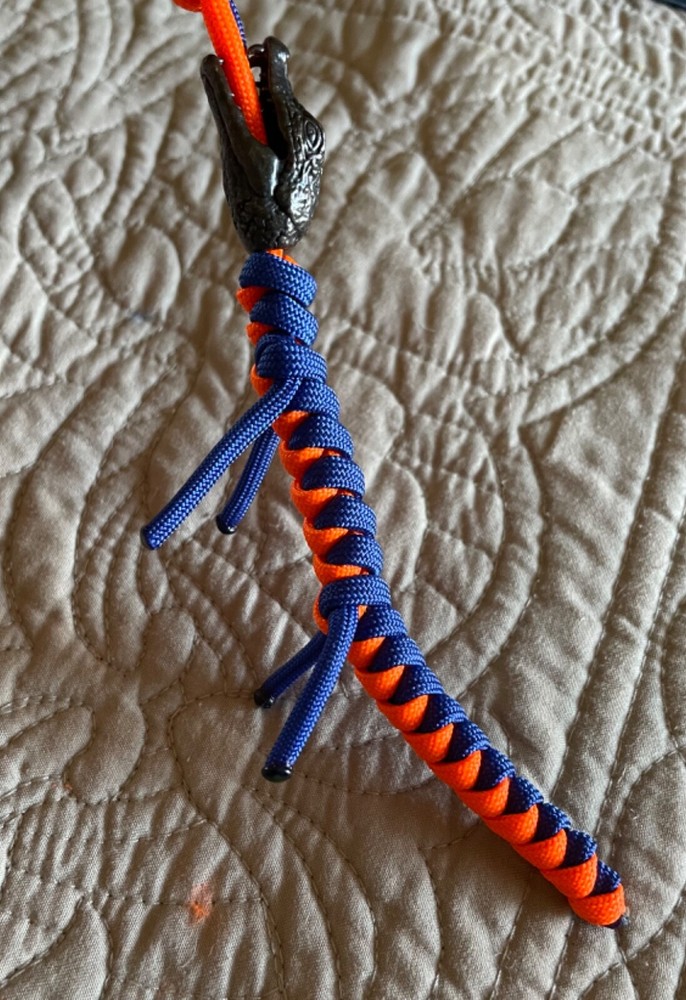 paracord keychain. bag,backpack, jacket zipper pull. Florida Gator’s team colors