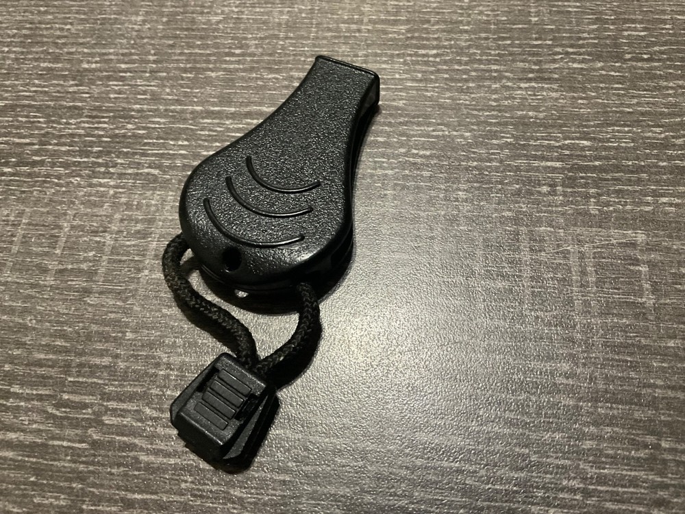 JetScream Survival Whistle – Black