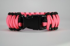 550 Paracord Survival Bracelet King Cobra Black/Pink «Made in the USA»