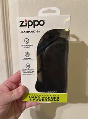 Black Zippo HeatBank 9s Rechargeable Hand Warmer Z4A18-C TESTED& WORKING !!