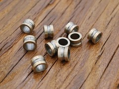 Retro Brass Paracord Beads,10pcs EDC Charms Pendant for Knife Lanyard Cord Brace