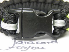 Paracord Survival Bracelet – Men Bracelet – Width: 2cm – Paracordforyou2