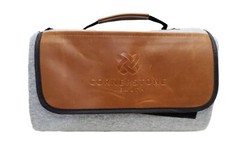 cornerstone wealth promo emergency insulated travel blanket with handle, EUC