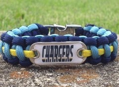 Los Angeles Chargers Paracord Bracelet w/ NFL Dog Tag and Metal Buckle. AWESOME!