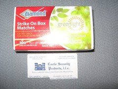 300 MATCHES 300 DIAMOND STRIKE ON BOX SAFETY MATCHES – FREE USA S&H !