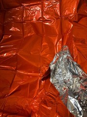 1 Orange Poncho SOS Emergency Survive Forest Hot Rain R (Foreign Shipping