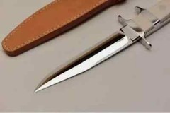 CUSTOM HANDMADE D2 STEEL MIRROR POLISH HUNTING BOWIE KNIFE WITH LEATHER SHEATH