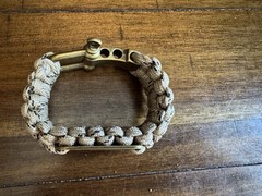 USA Army Desert Camouflage Paracord Bracelet w Brass Shackle Buckle 6.5″ – 7″